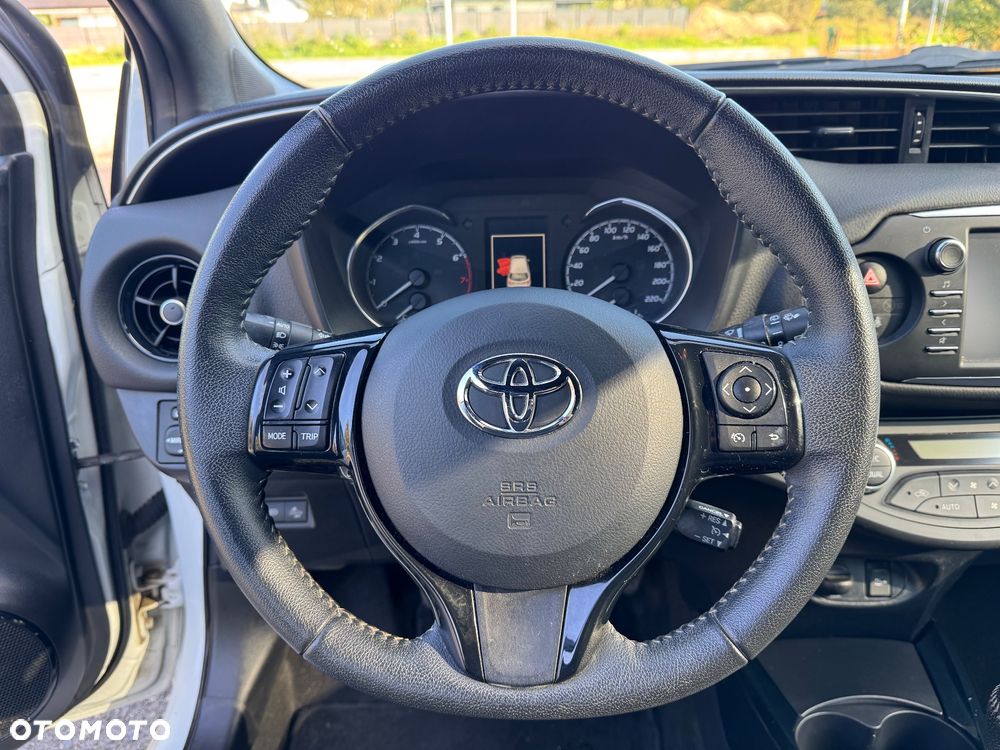 Toyota Yaris 1.5 Selection - 18