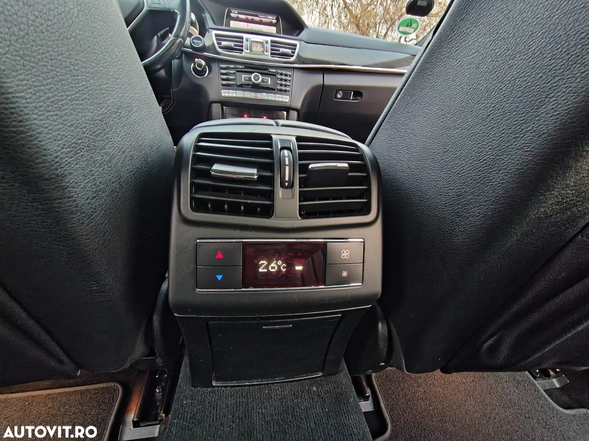 Mercedes-Benz E 350 CDI Bluetec Coupe Aut. - 29