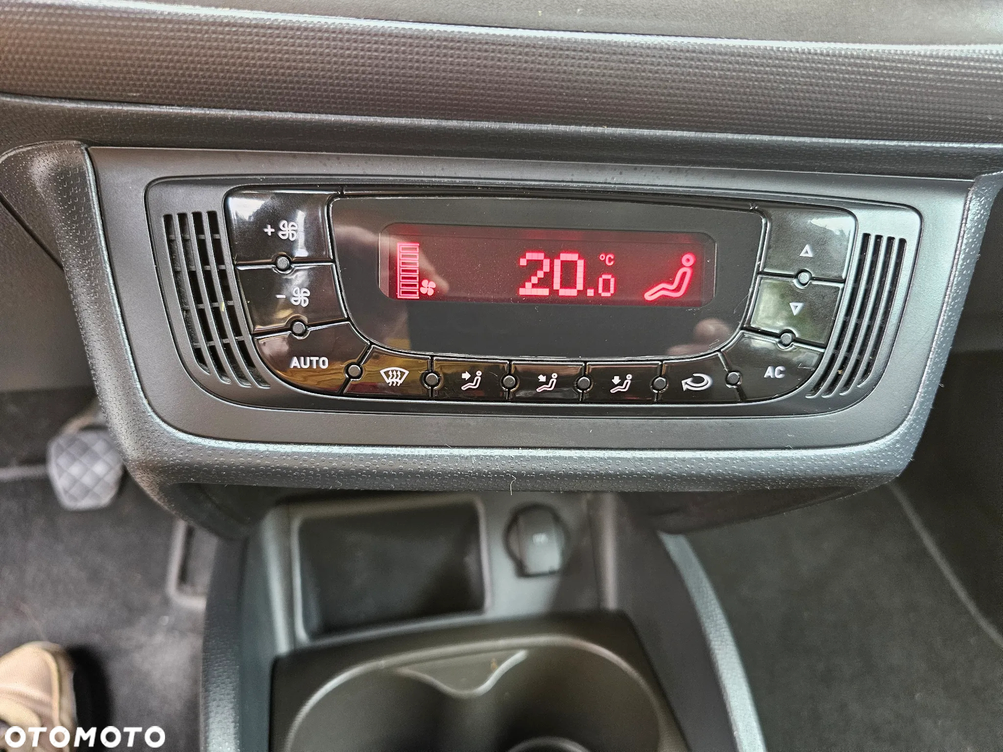 Seat Ibiza 1.4 16V Sport - 21