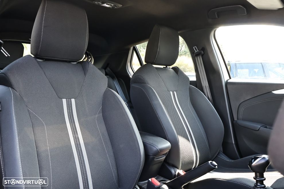 Opel Corsa 1.2 T GS - 13