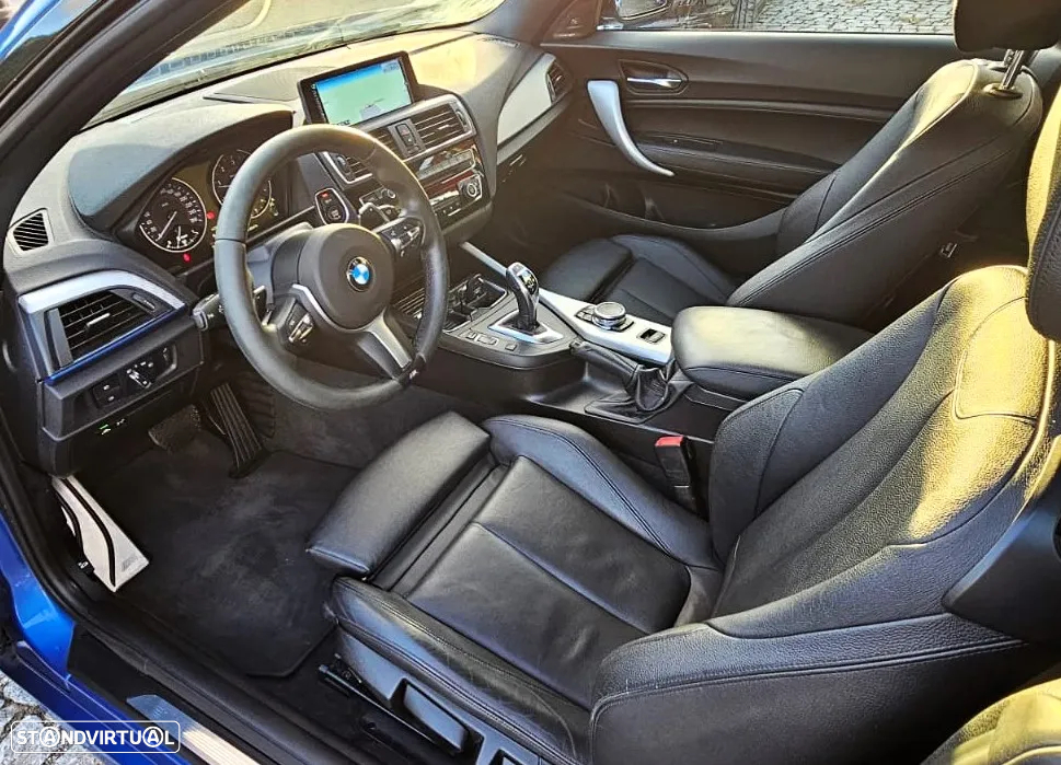 BMW 225 d Cabrio Pack M Auto - 33