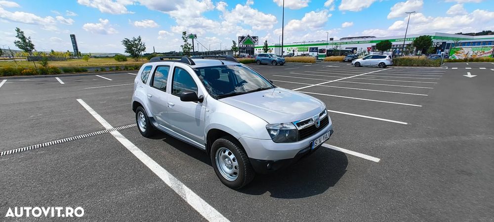 Dacia Duster 1.6 4x4 Laureate - 2