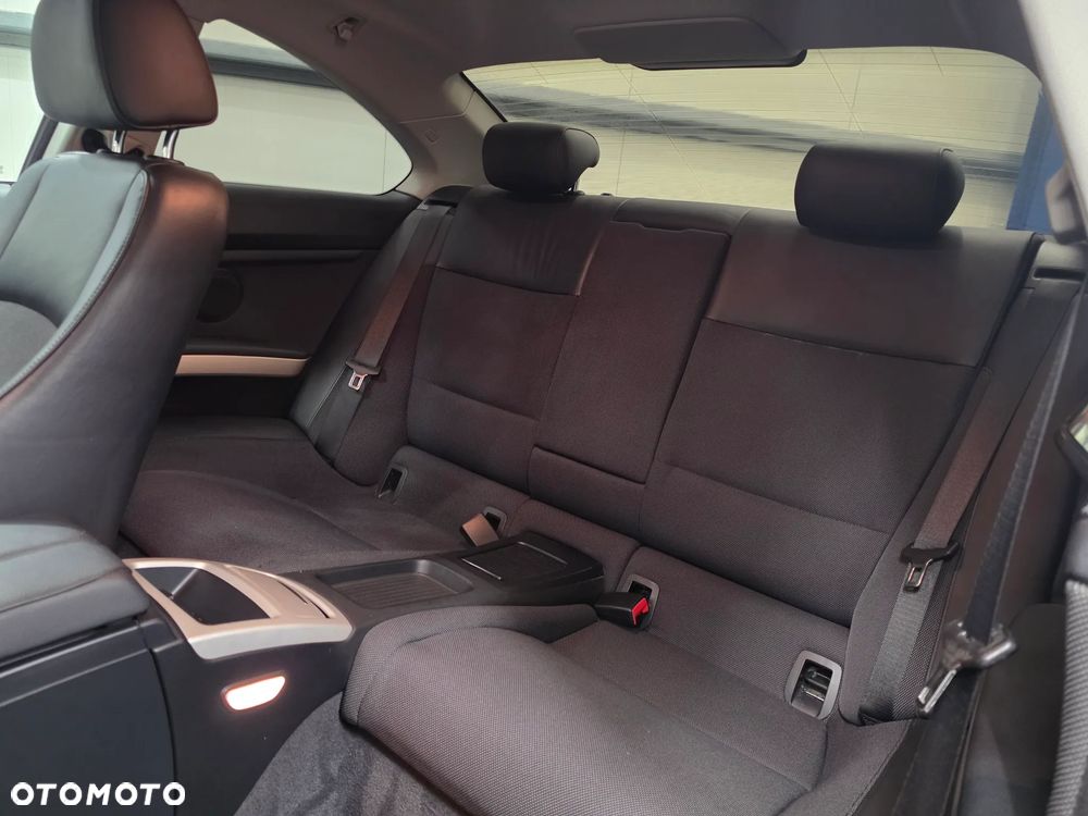 BMW Seria 3 - 21