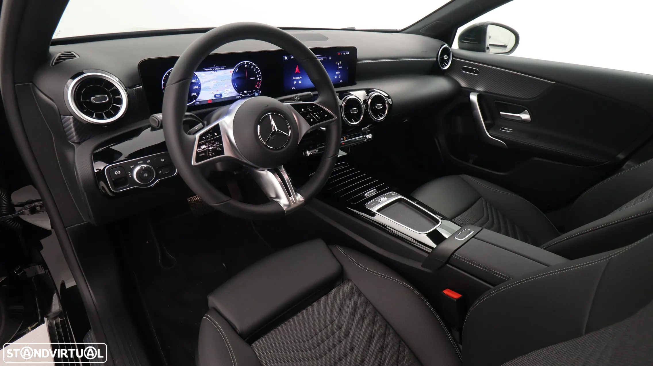 Mercedes-Benz A 250 e - 22