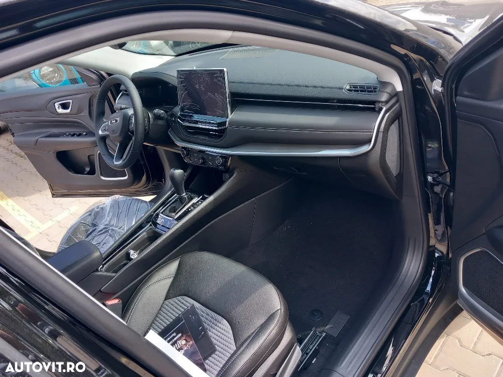 Jeep Compass - 14