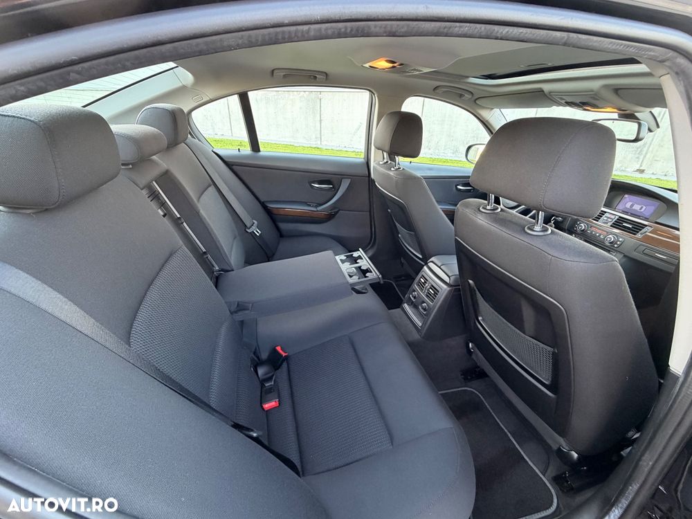 BMW Seria 3 320d DPF - 19