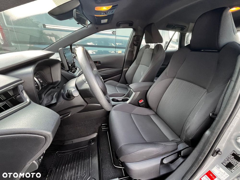 Toyota Corolla 1.8 Hybrid Active - 21