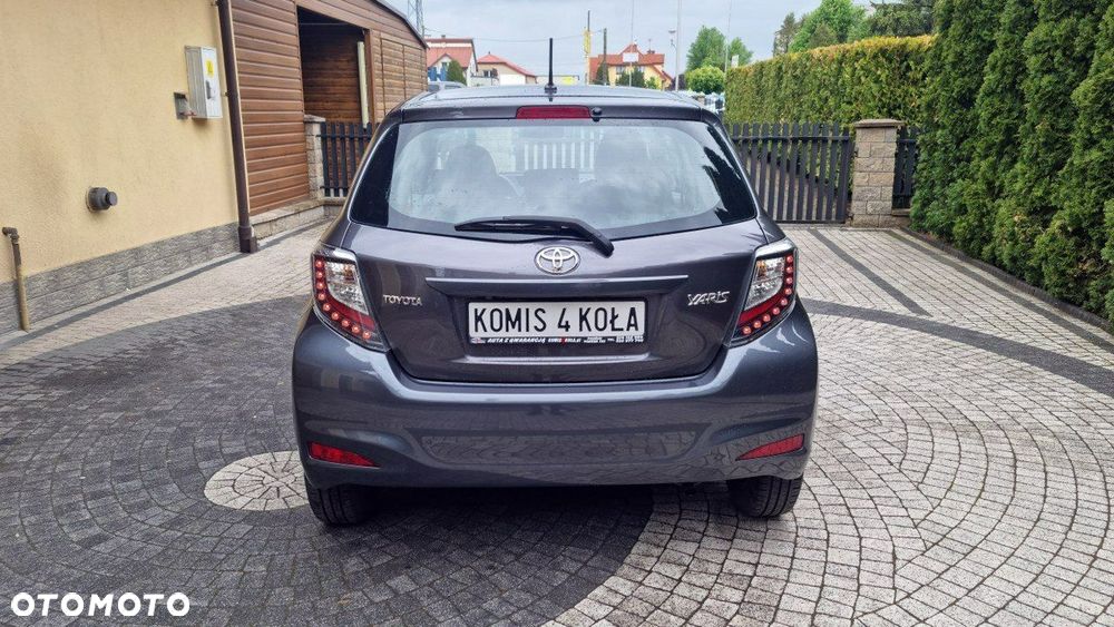 Toyota Yaris - 5