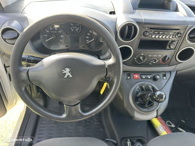 Peugeot PARTNER 3 LUGARES - 10