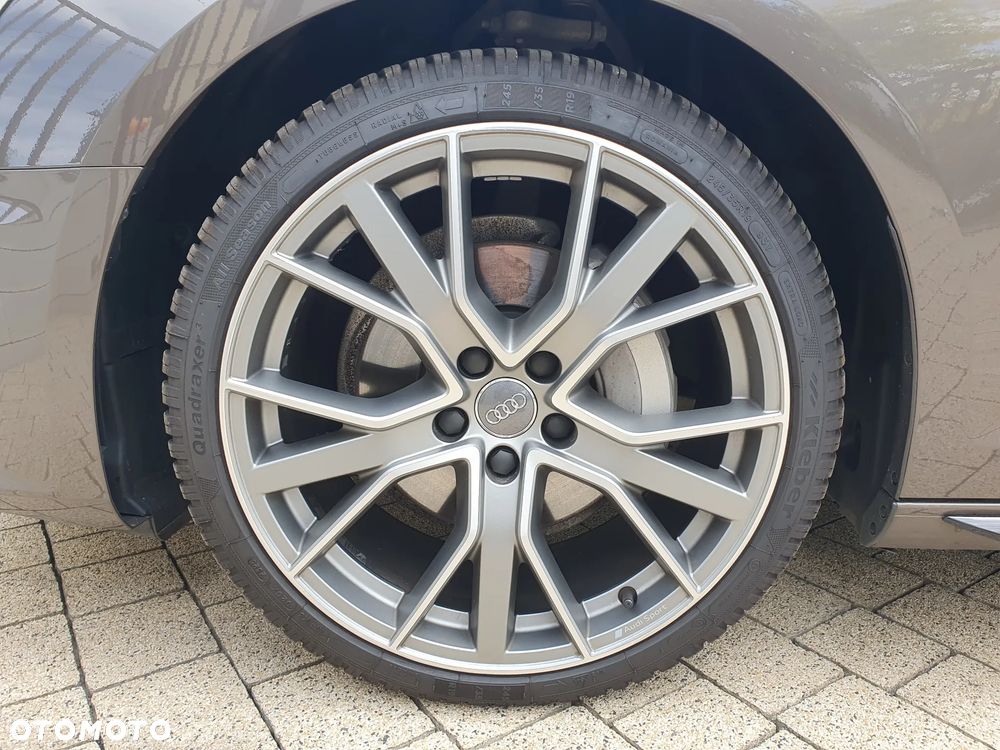Audi A4 Avant 40 TDI quattro S tronic S line - 39
