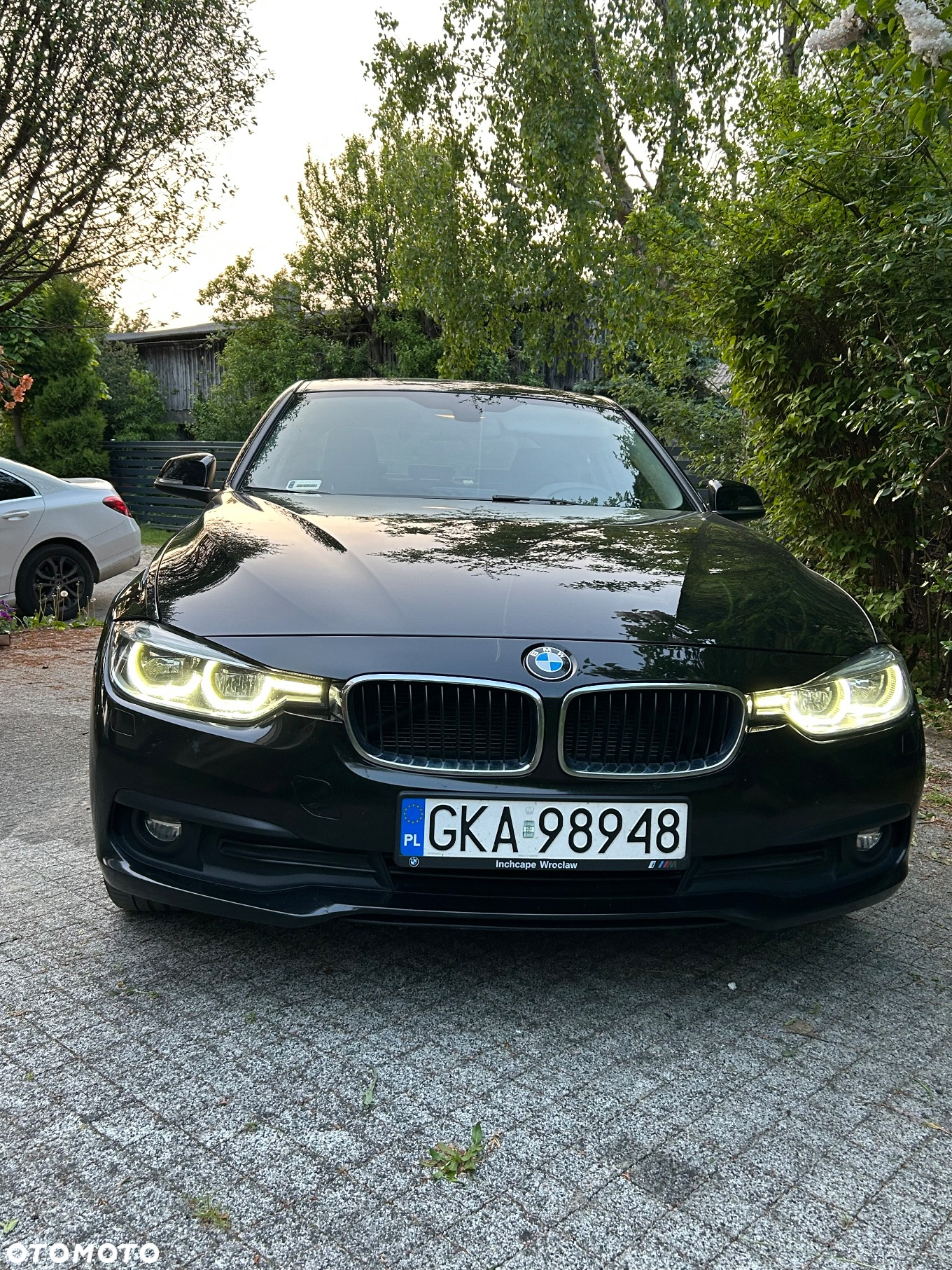 BMW Seria 3 318d - 28