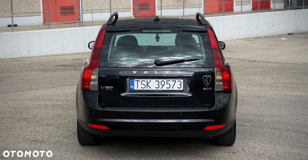 Volvo V50 2.0D Momentum - 12