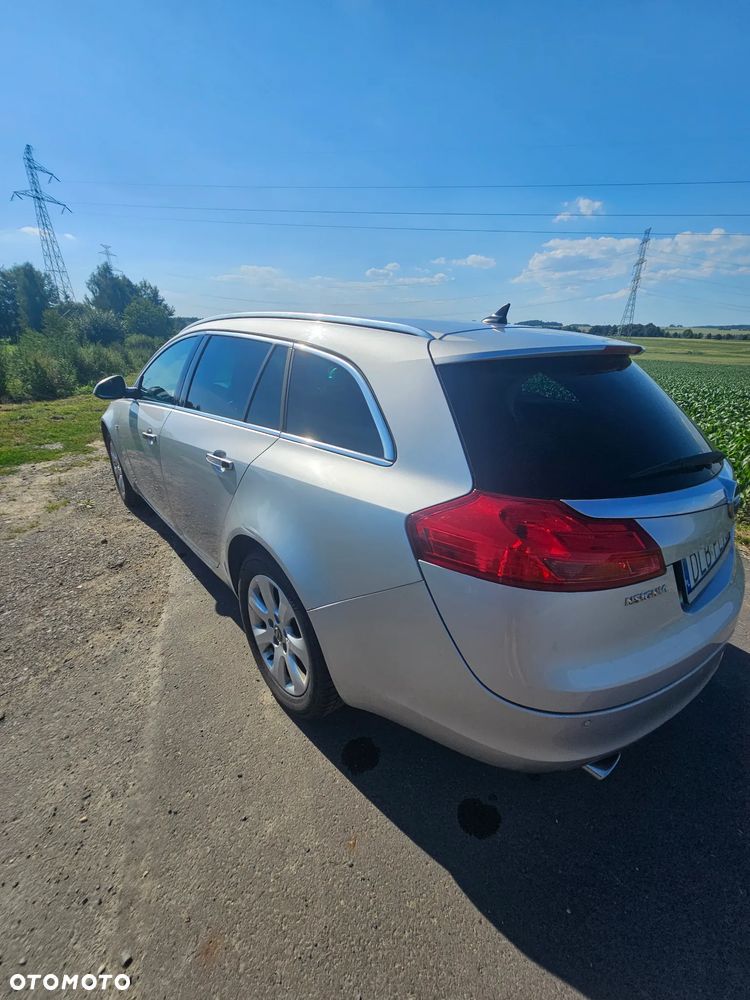 Opel Insignia 2.0 CDTI Cosmo - 11