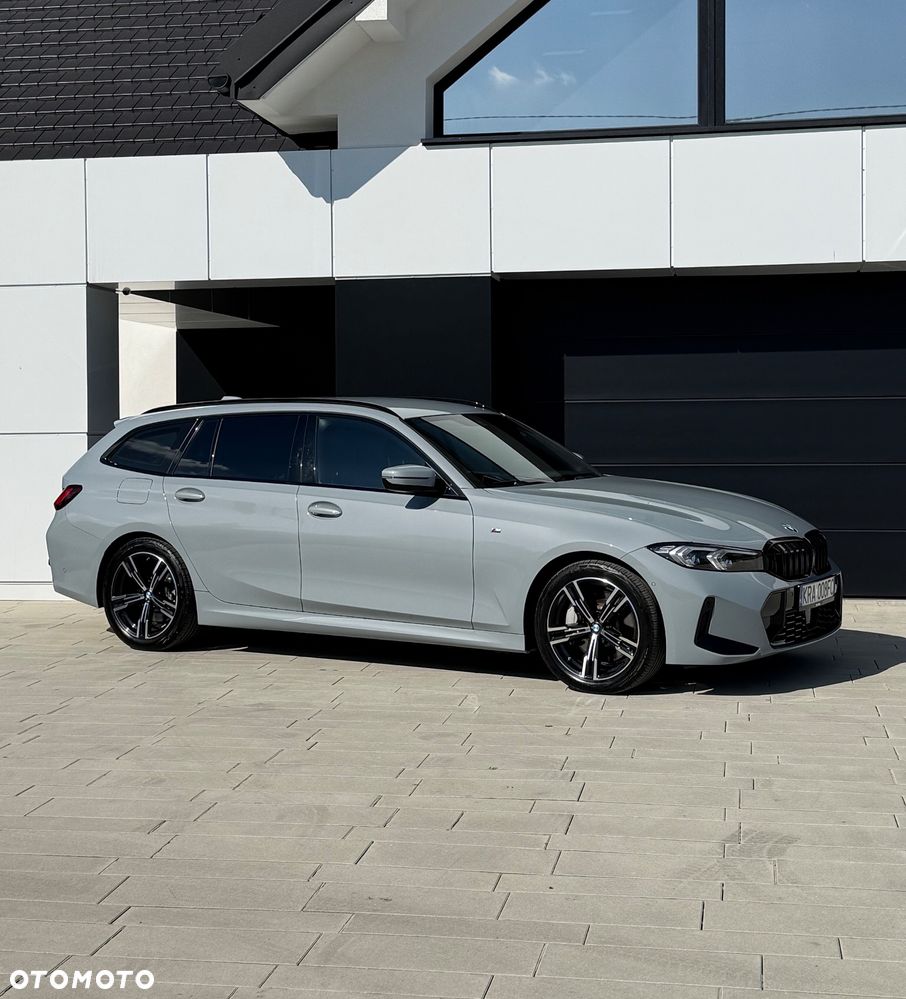 BMW Seria 3 330i xDrive M Sport - 40