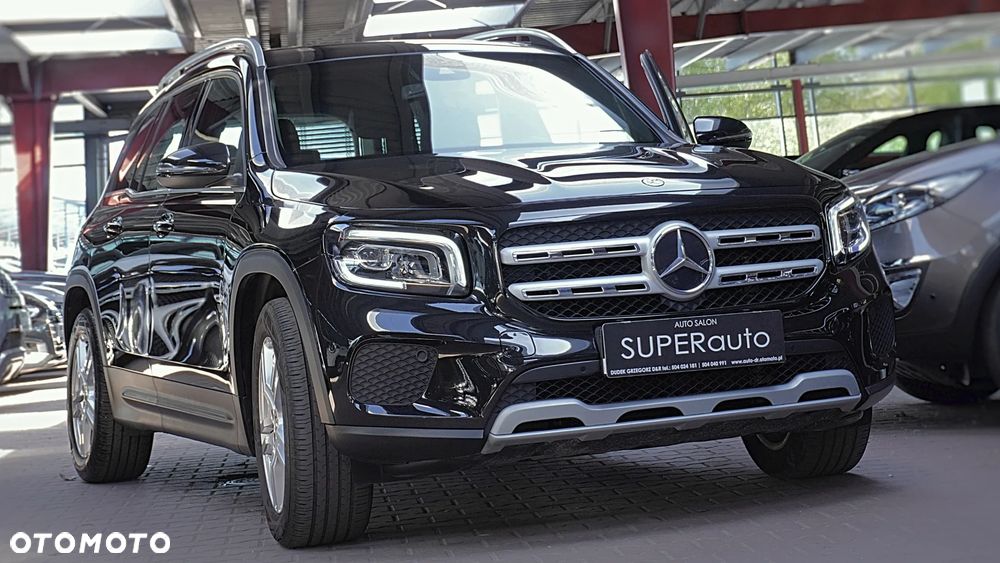 Mercedes-Benz GLB 200 7G-DCT - 3