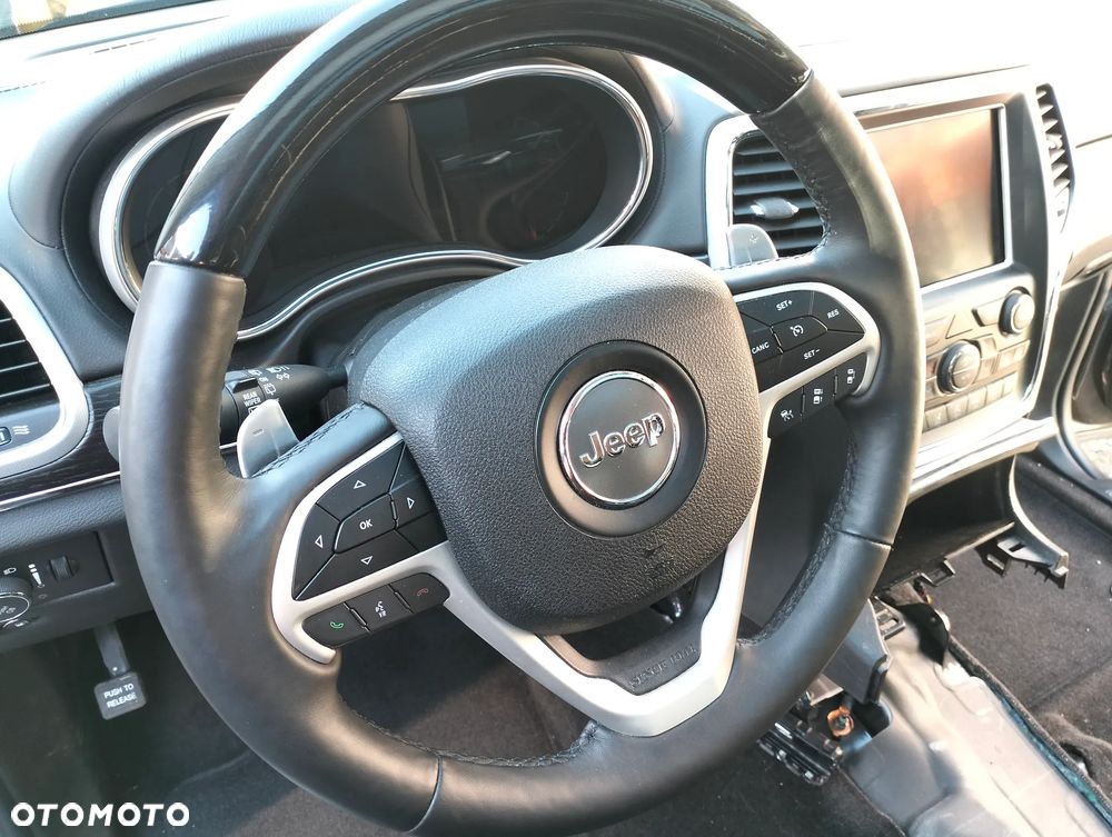 JEEP GRAND CHEROKIE WK2 KIEROWNICA MULTI ŁOPATKI ŁADNA  W ORGINALE