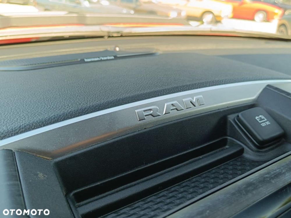 Dodge RAM - 31