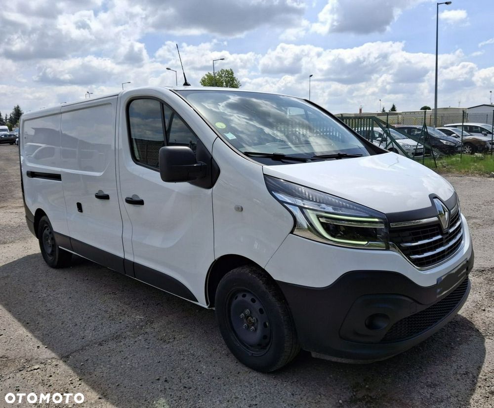 Renault Trafic - 13