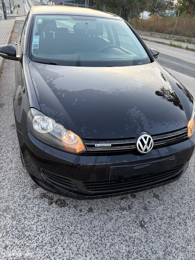 VW Golf 1.6 TDi Trendline BlueMotion - 3