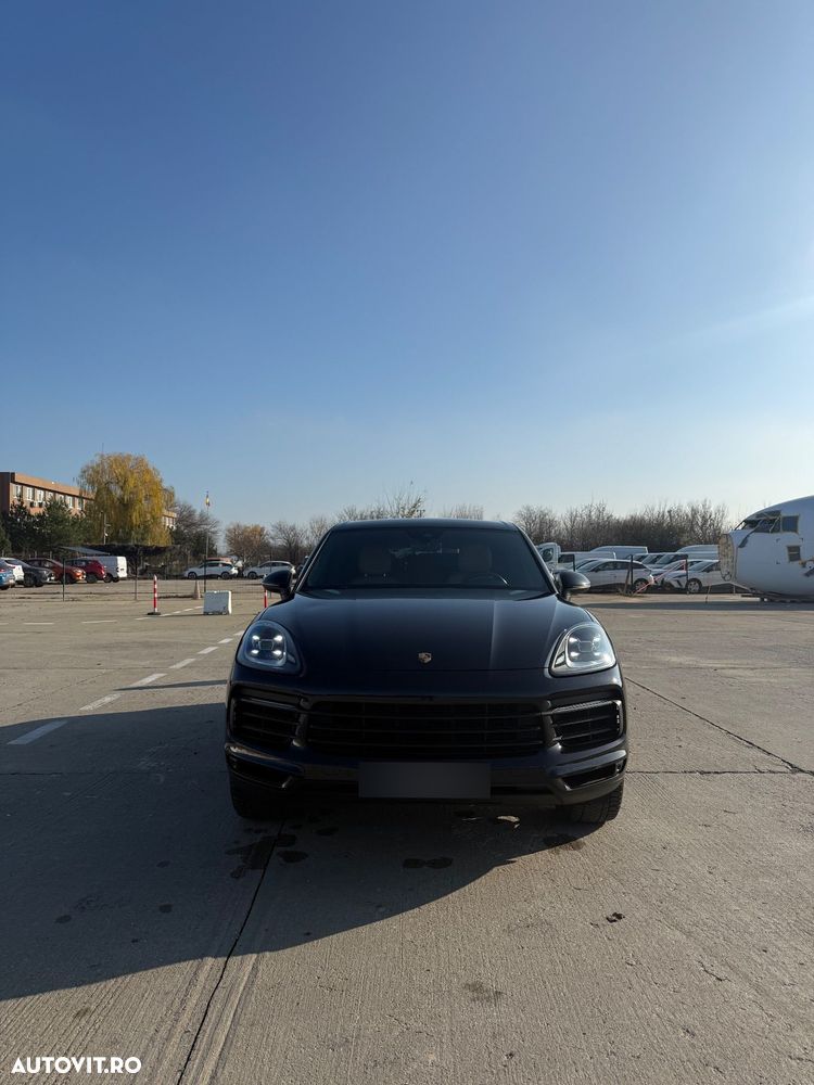 Porsche Cayenne Standard - 5