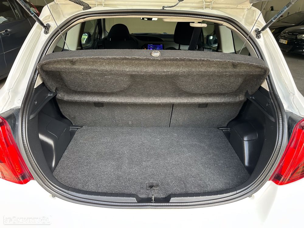 Toyota Yaris 1.4 D-4D Cool - 30
