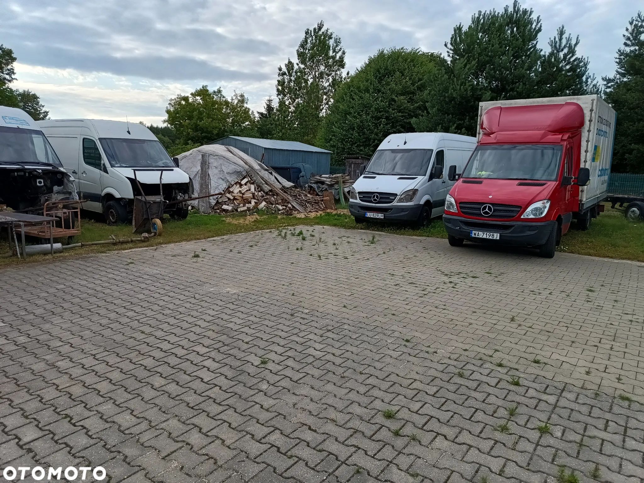 Mercedes-Benz Sprinter - 1
