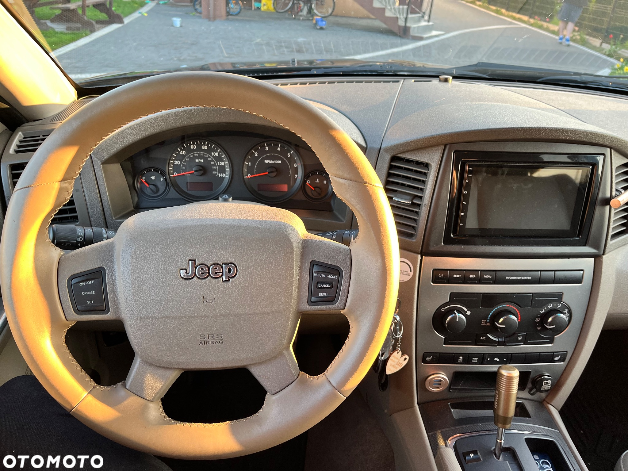 Jeep Grand Cherokee 4.7 V8 Limited - 9