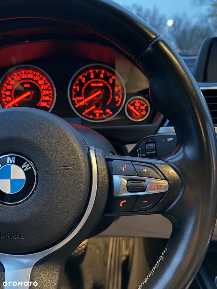 BMW Seria 3 330i GPF Sport Line - 8