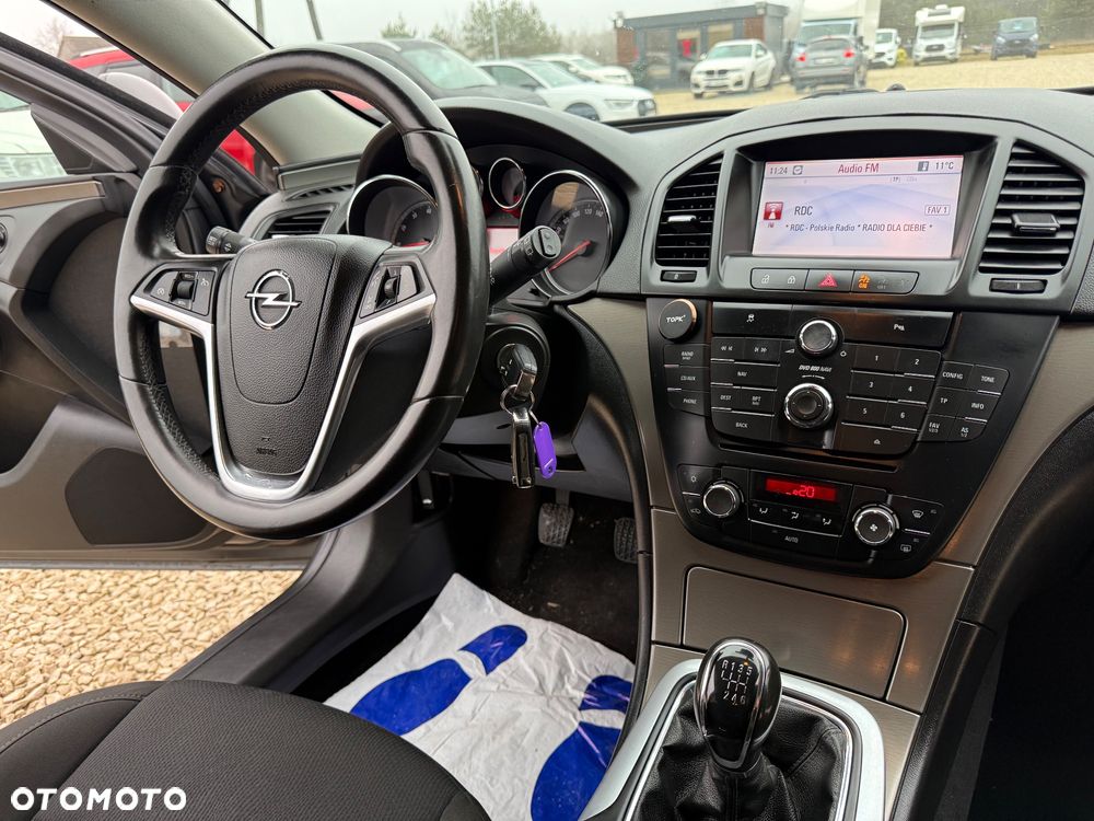 Opel Insignia 1.6 Turbo Edition - 14