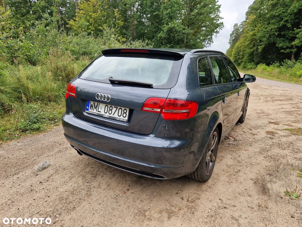Audi A3 Sportback - 12