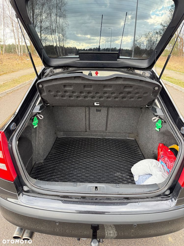 Skoda Octavia 1.8 TSI Ambiente - 15
