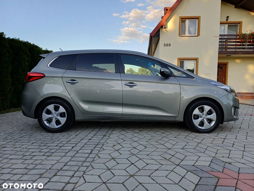 Kia Carens 1.7 CRDi 115 Fifa World Cup Edition - 29