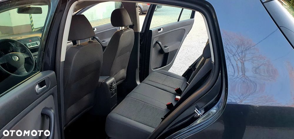 Volkswagen Golf Plus 1.9 TDI DPF Comfortline - 11
