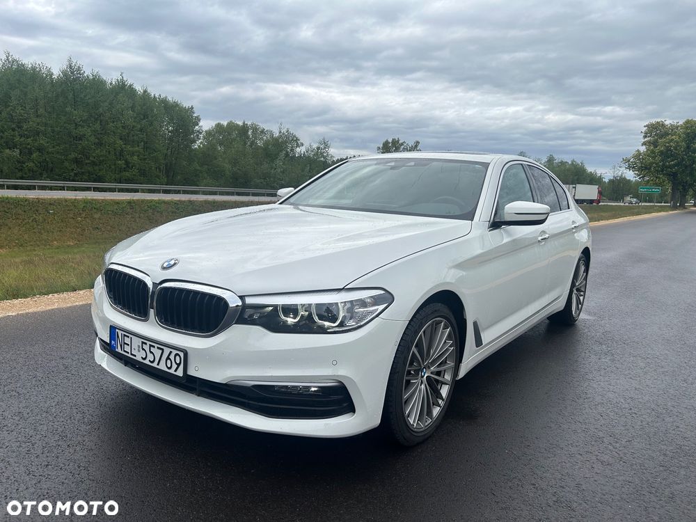 BMW Seria 5 530i xDrive Sport Line - 3