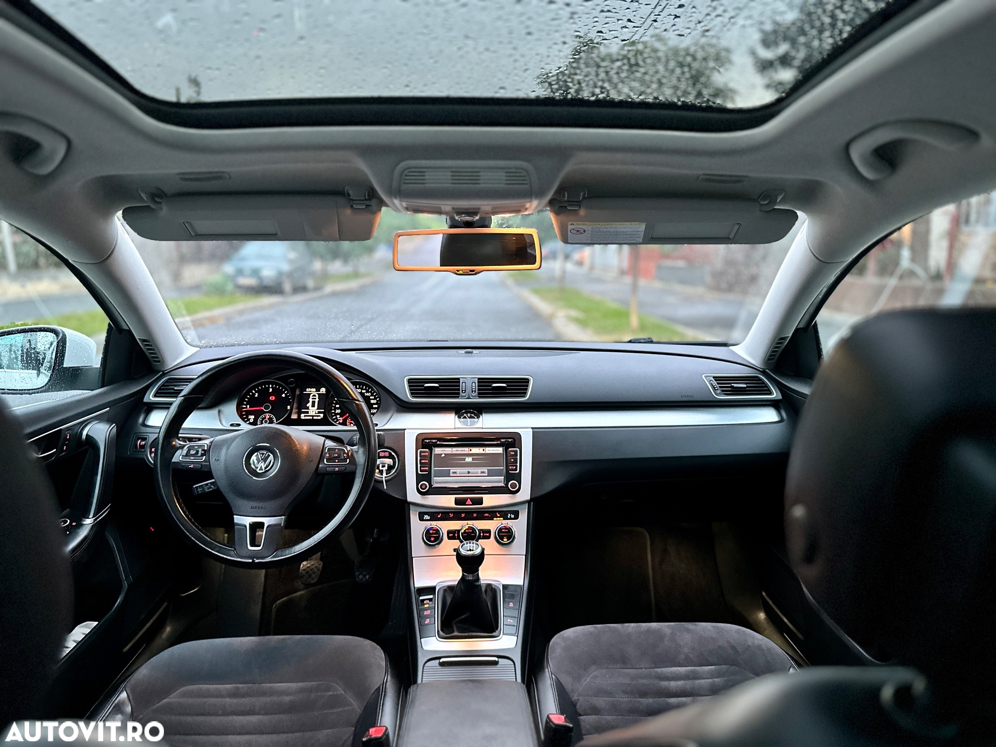 Volkswagen Passat Variant 2.0 TDI BlueMotion Technology Highline - 7