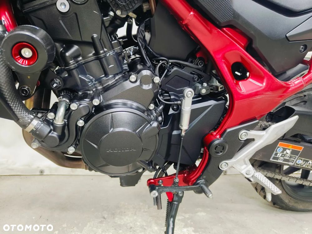 Honda Hornet - 22