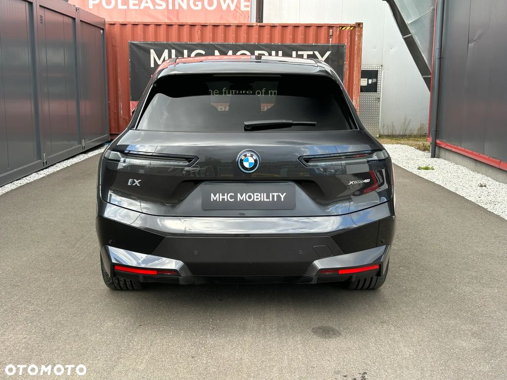 BMW iX xDrive40 76.6kWh - 15