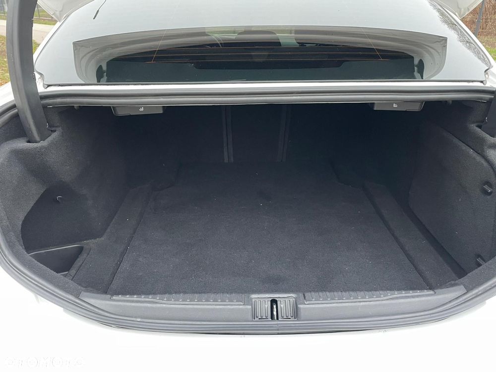 Alfa Romeo Giulia 2.0 Turbo 16V AT8 Veloce - 13