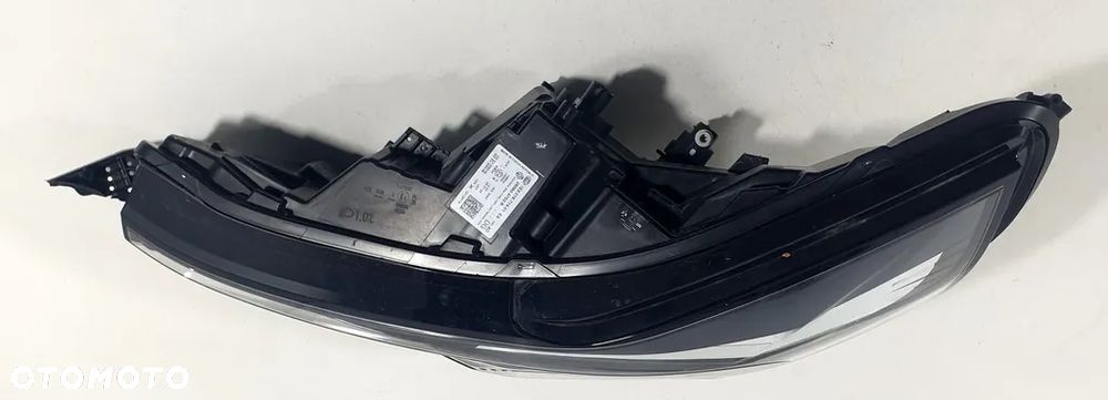 Renault Captur Reflektor Lewy 260604753R - 2