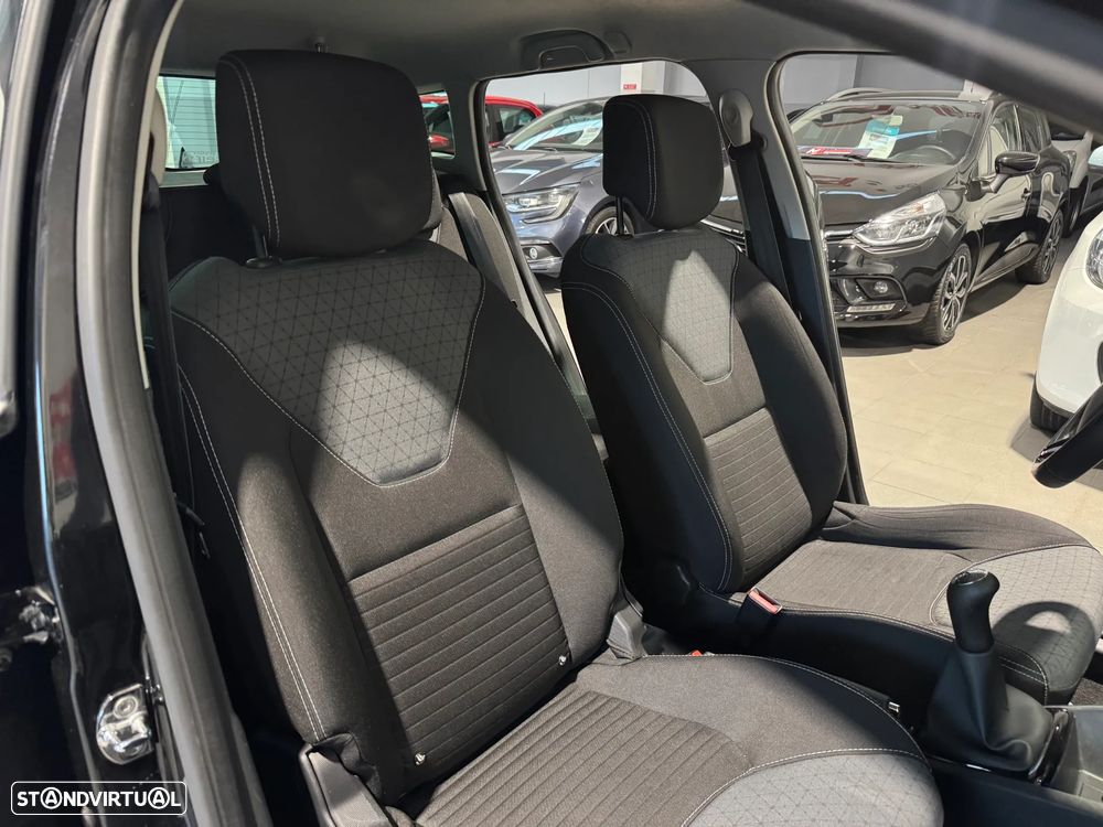Renault Clio Sport Tourer TCe 90 Luxe - 18