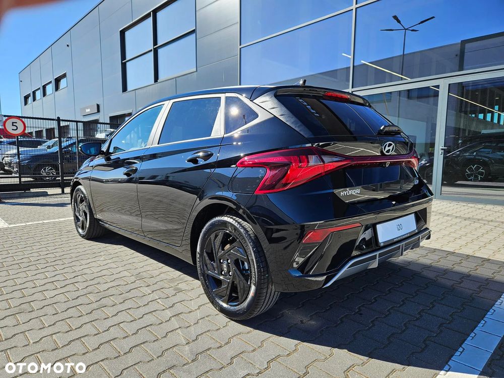 Hyundai i20 1.0 T-GDi Modern Black DCT - 8