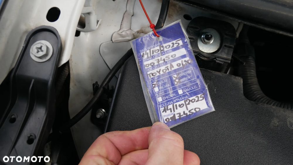 Toyota Yaris Hybrid 100 Selection Platinum - 33
