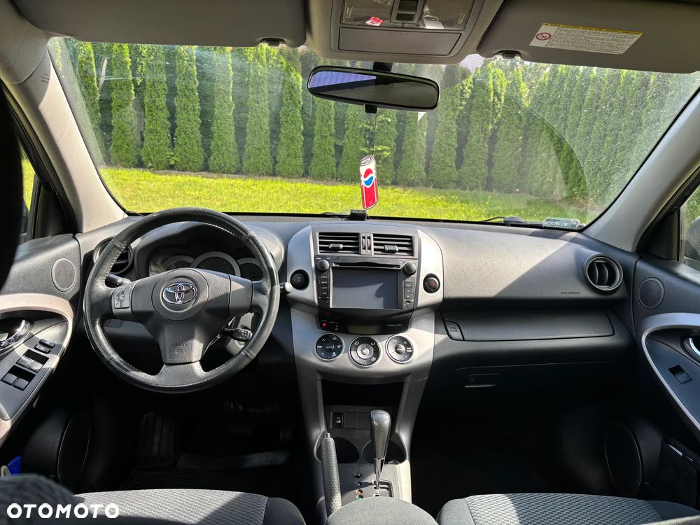 Toyota RAV4 2.0 4x4 Automatik Sol - 23