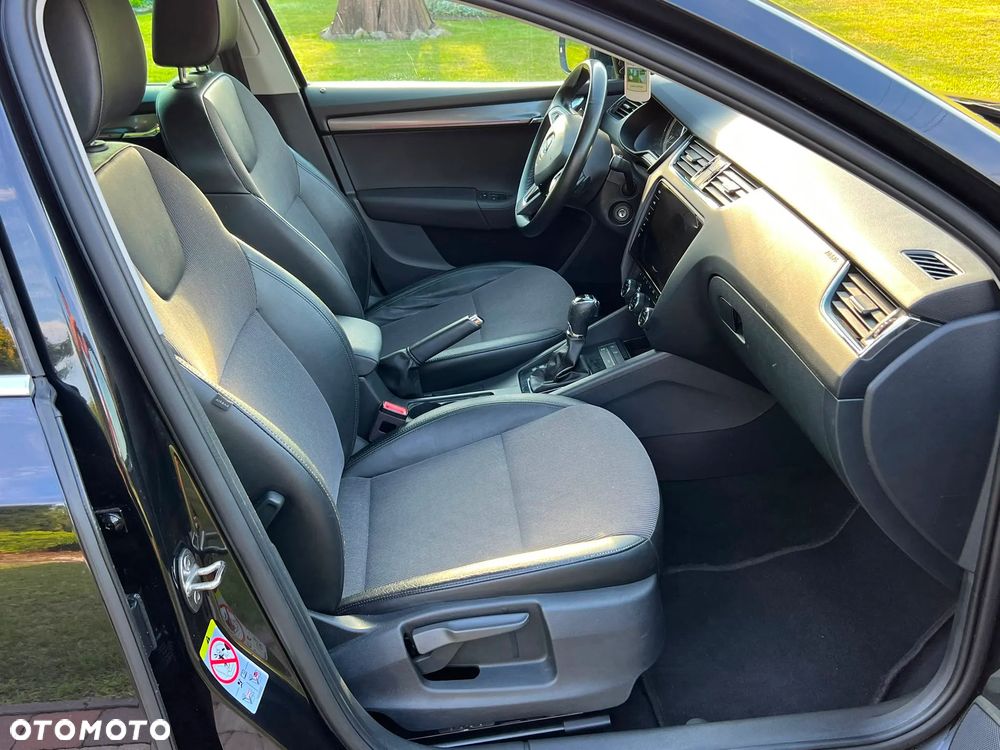 Skoda Octavia 2.0 TDI DSG Premium Edition - 15