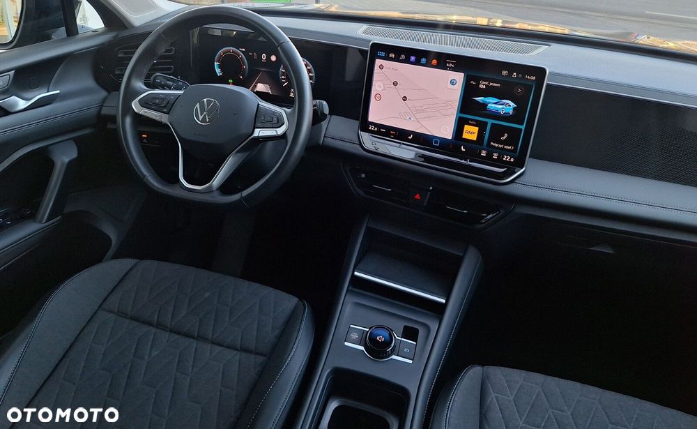 Volkswagen Tiguan - 10