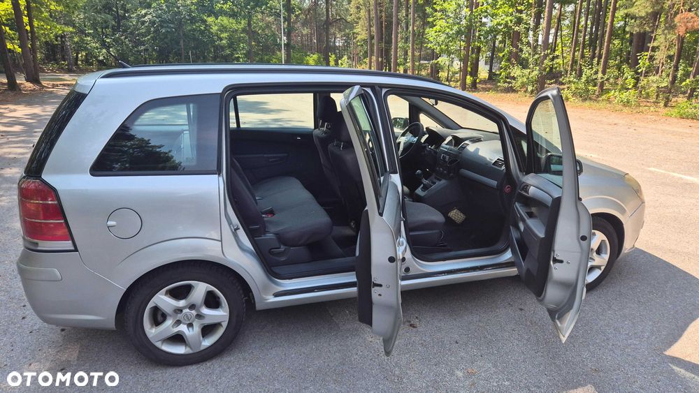 Opel Zafira - 7