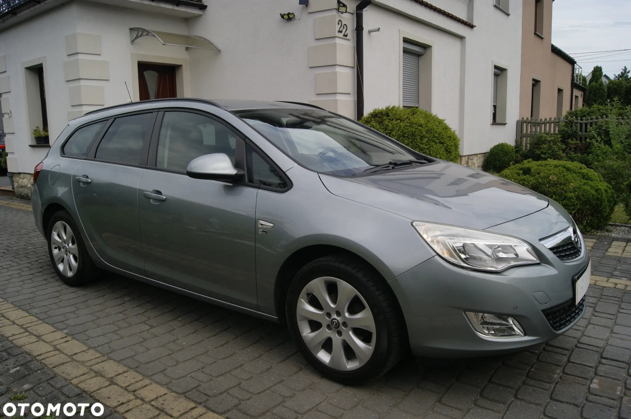 Opel Astra 1.4 Turbo Cosmo - 2