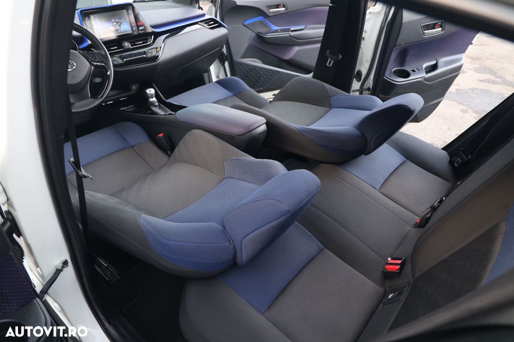 Toyota C-HR Style - 7