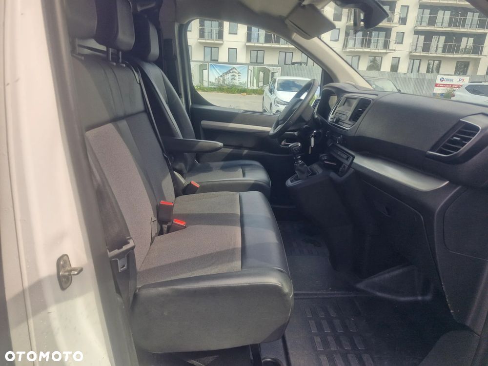 Opel vivaro - 10