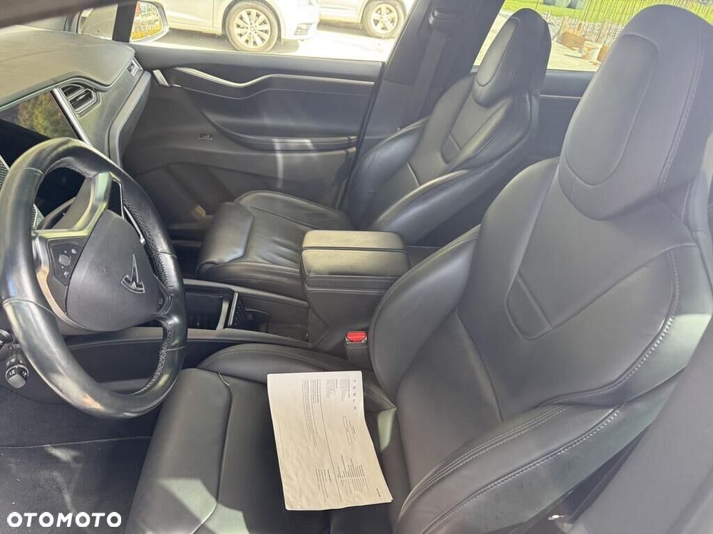 Tesla Model X Performance - 6